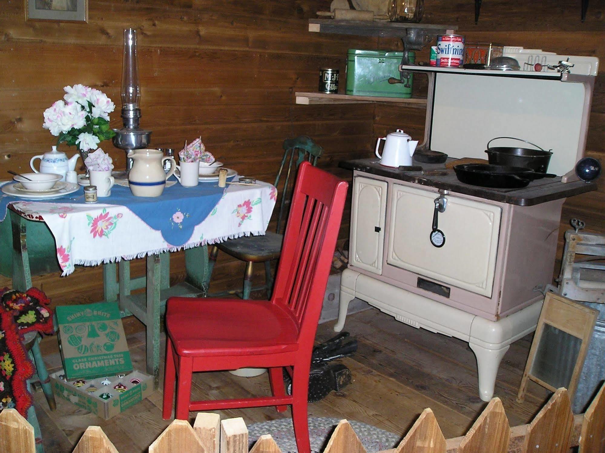 Miller Tree Inn Форкс Екстер'єр фото